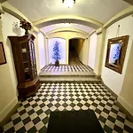 Captain's Castle 아파트