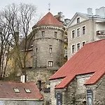 Apartment Captain's Castle *