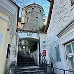 Captain's Castle * Tallinn