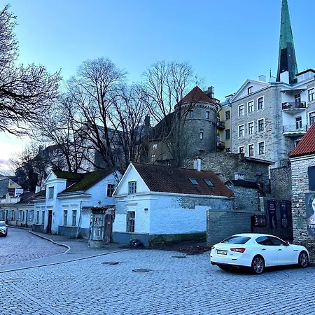 Captain's Castle Korter *