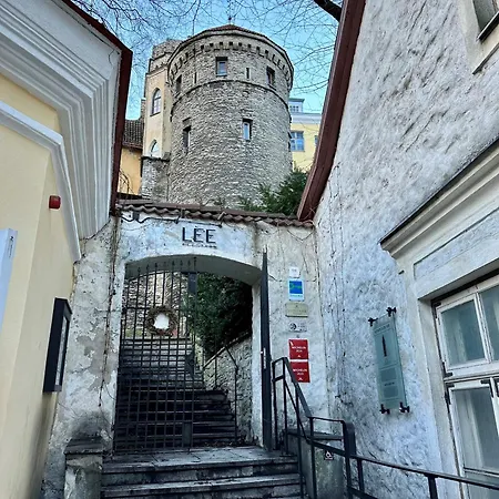 Captain's Castle * Tallinn