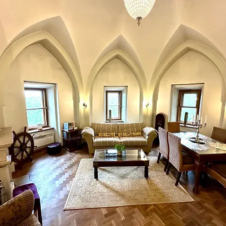 Captain's Castle 아파트