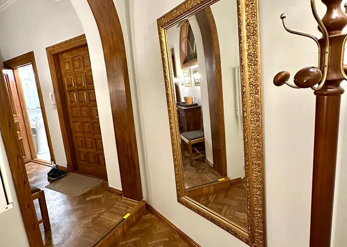 Captain's Castle Apartman *