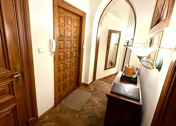 Captain's Castle Apartman